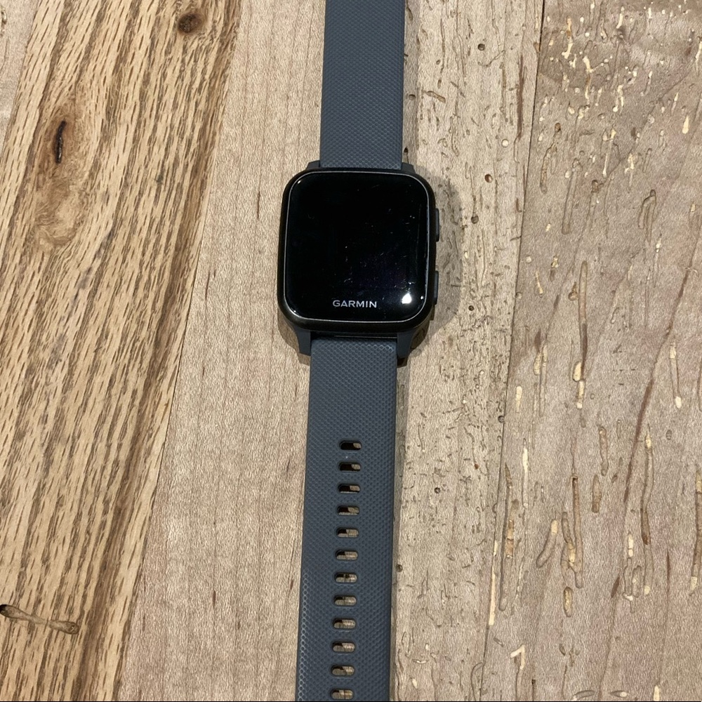 Garmin venu SQ smart watch